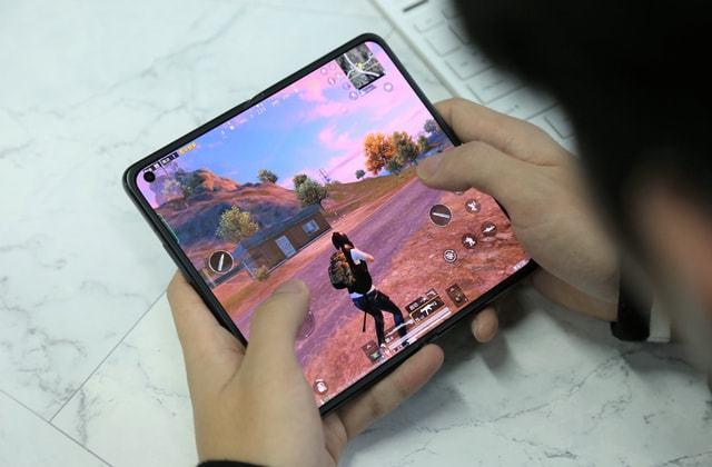 和平精英《紫火》外挂独家稳定大号